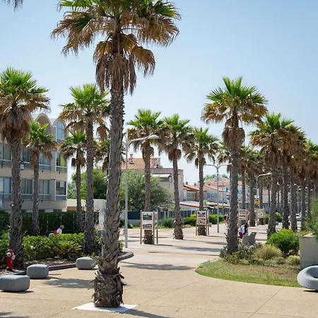 Lumineux Avec Terrasse Sud Et Parking Securise - Fr-1-387-45 Marseillan (Herault)