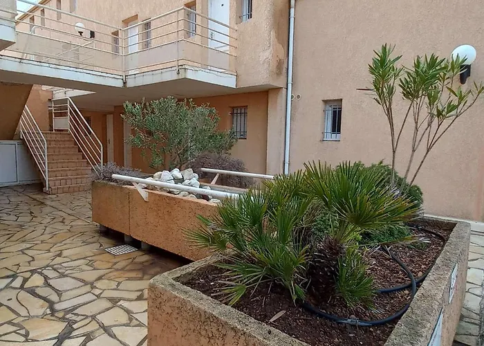 Lumineux Avec Terrasse Sud Et Parking Securise - Fr-1-387-45 Lejlighed Marseillan (Herault)